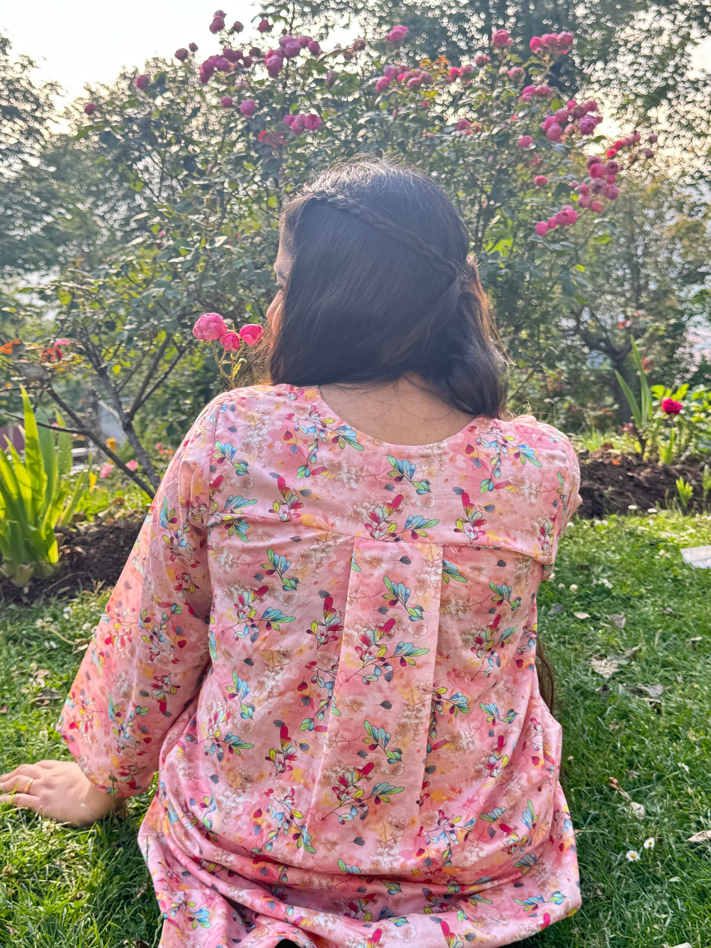 2-piece stitched lawn suit