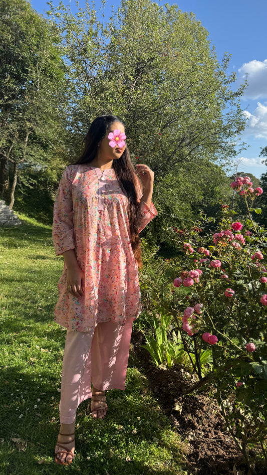 2-piece stitched lawn suit