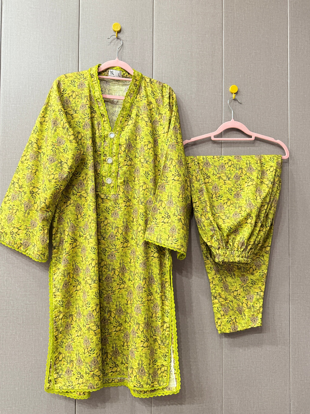 2-Piece stitched lawn co-ord set