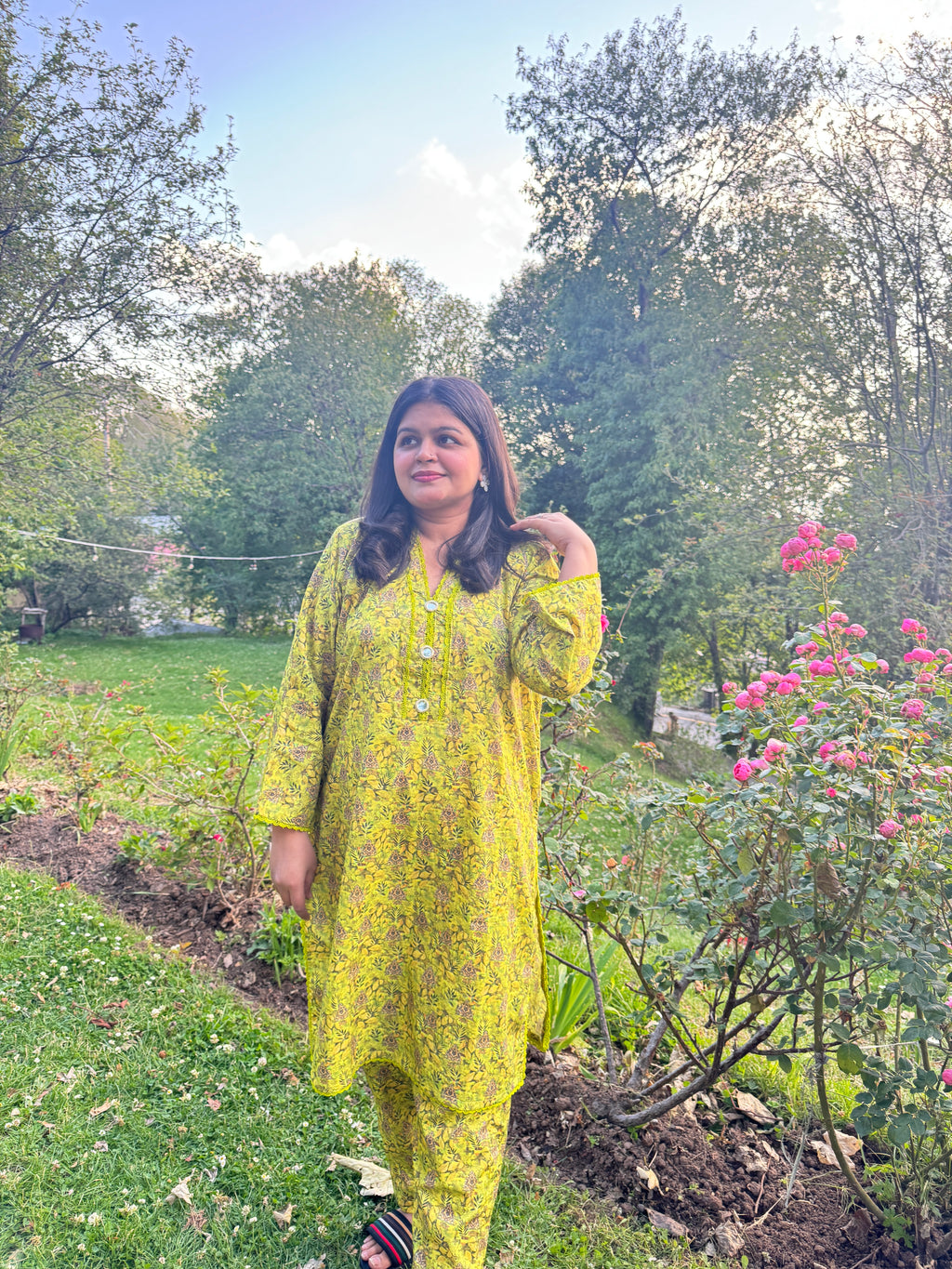 2-Piece stitched lawn co-ord set