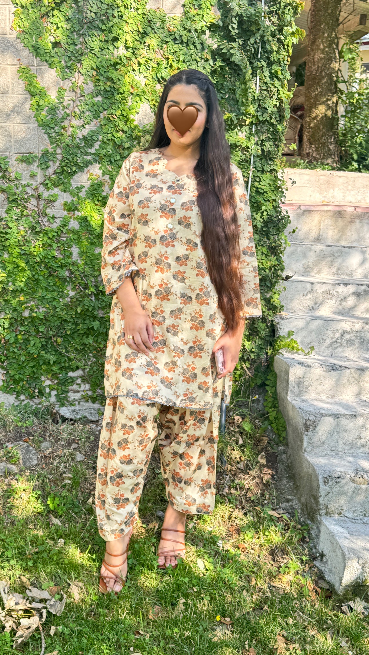 2-Piece stitched lawn co-ord set