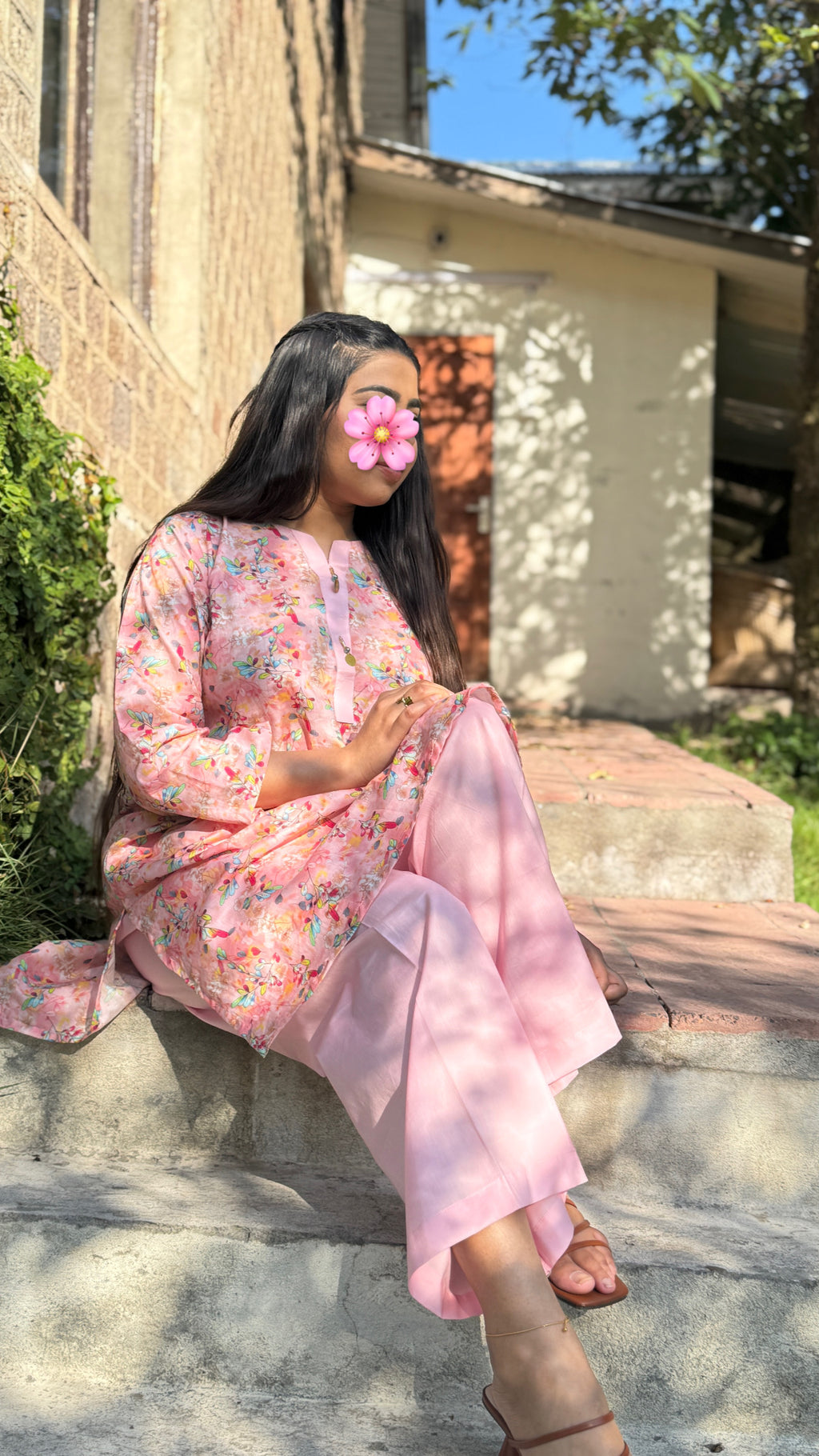 2-piece stitched lawn suit