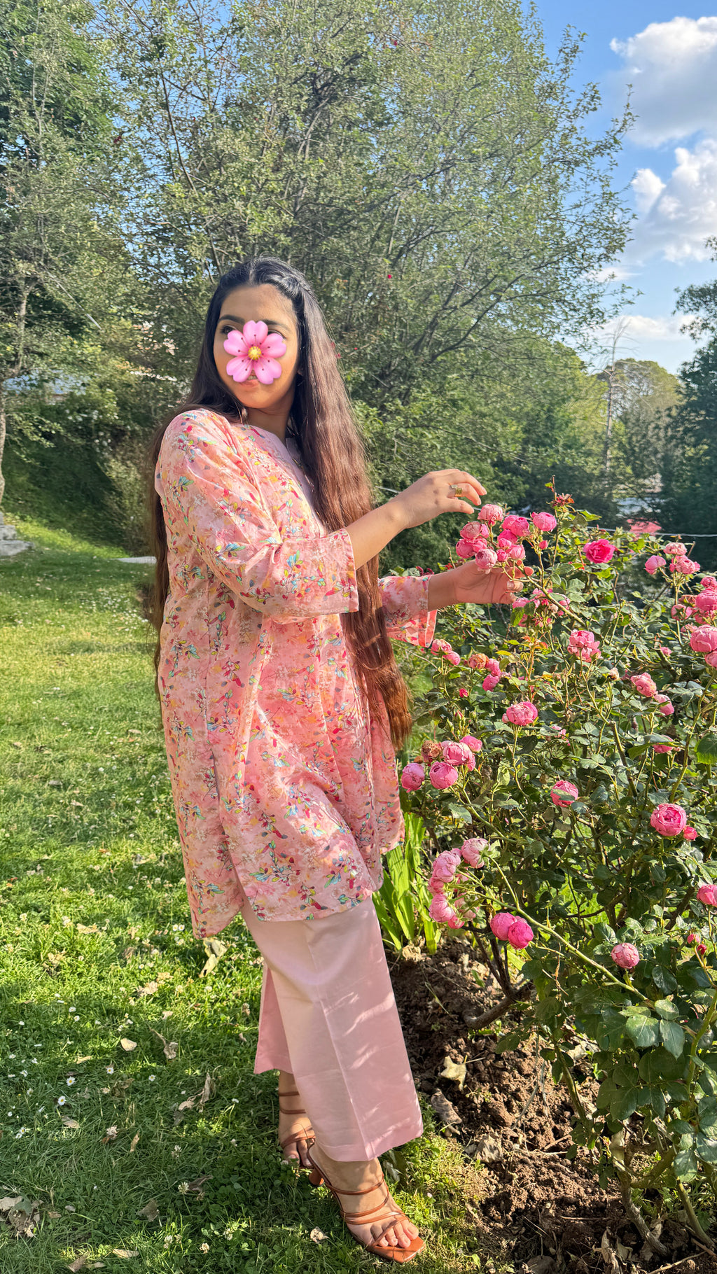 2-piece stitched lawn suit