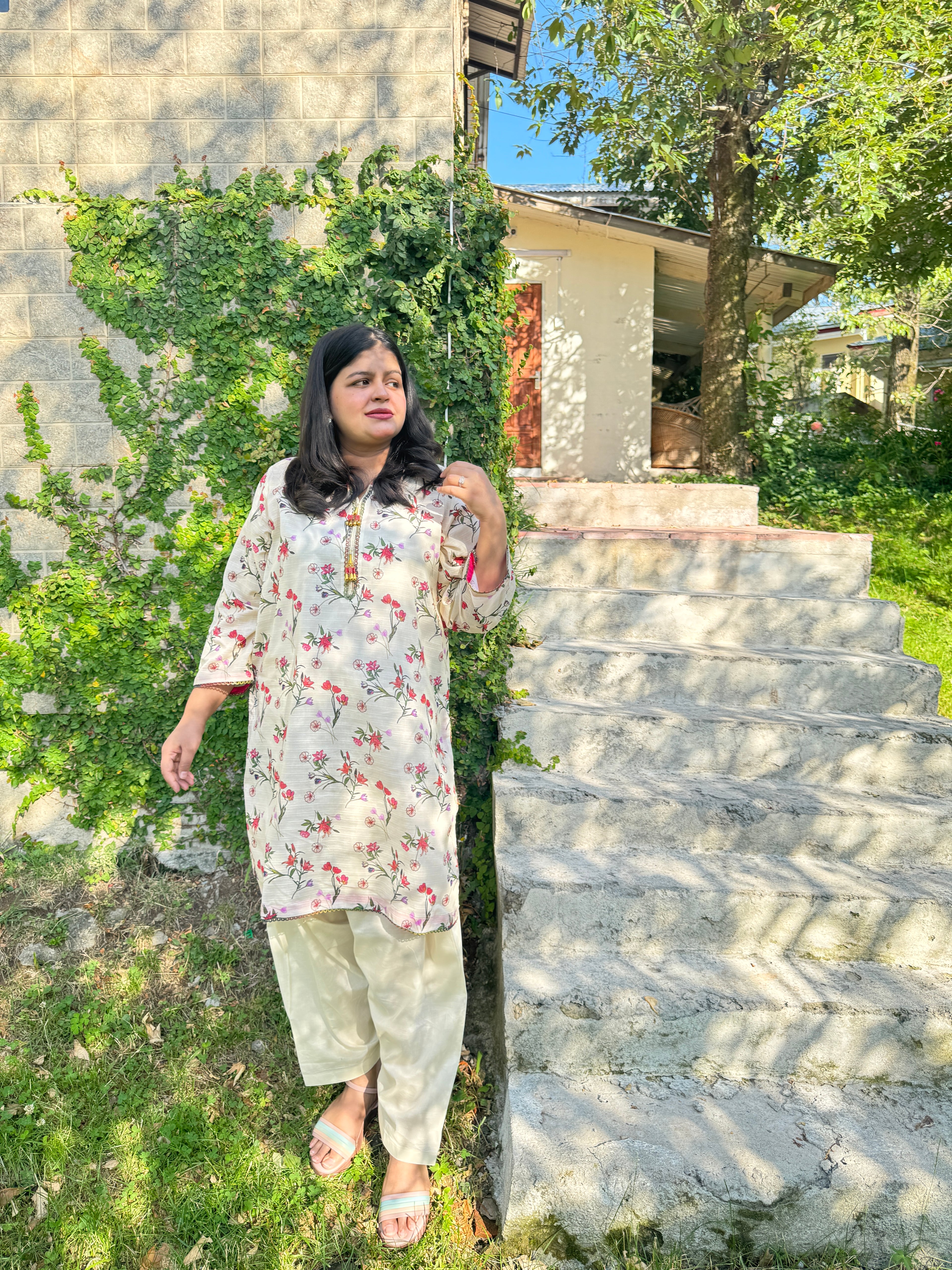 2-Piece stitched lawn suit