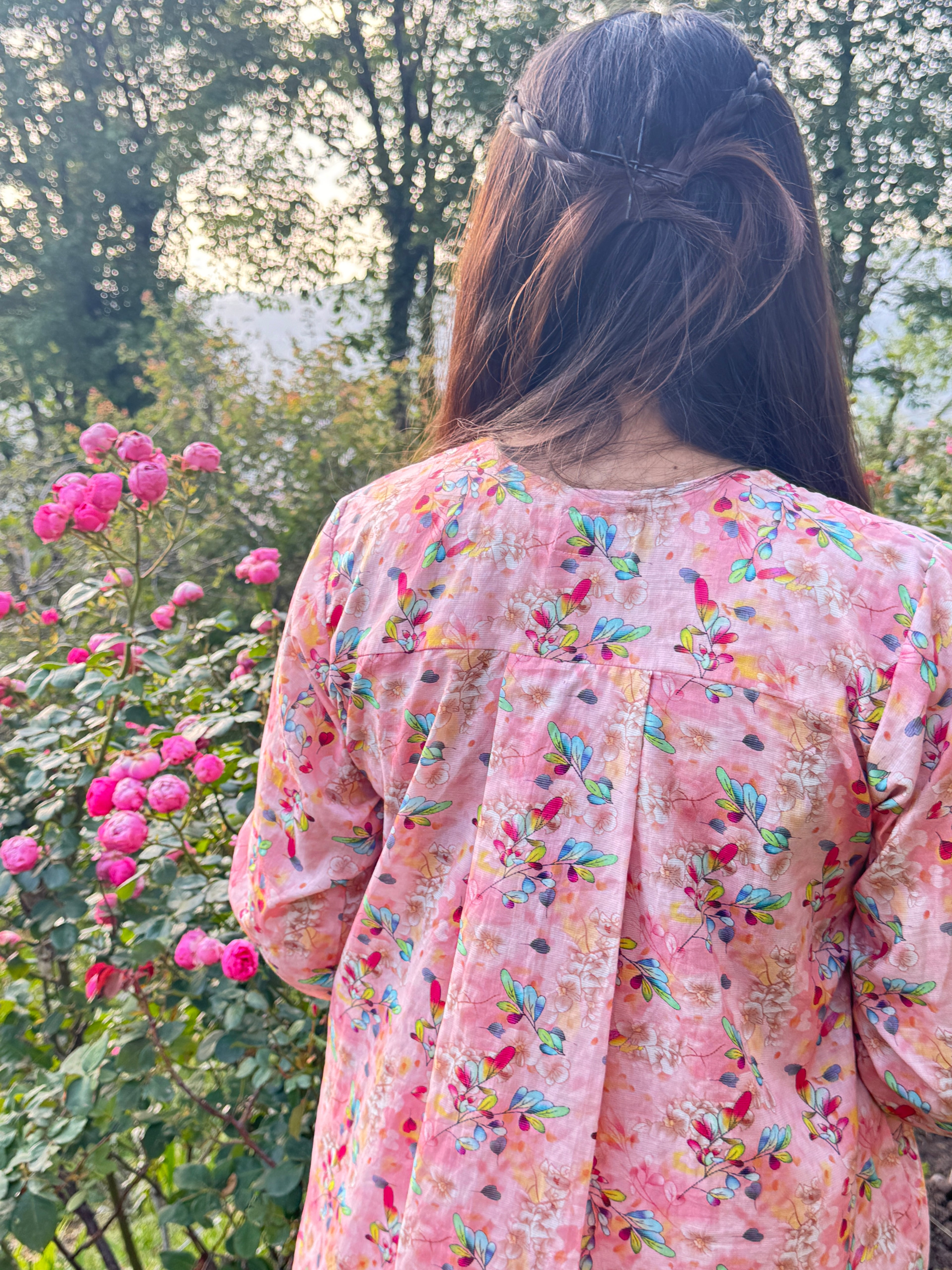 2-piece stitched lawn suit