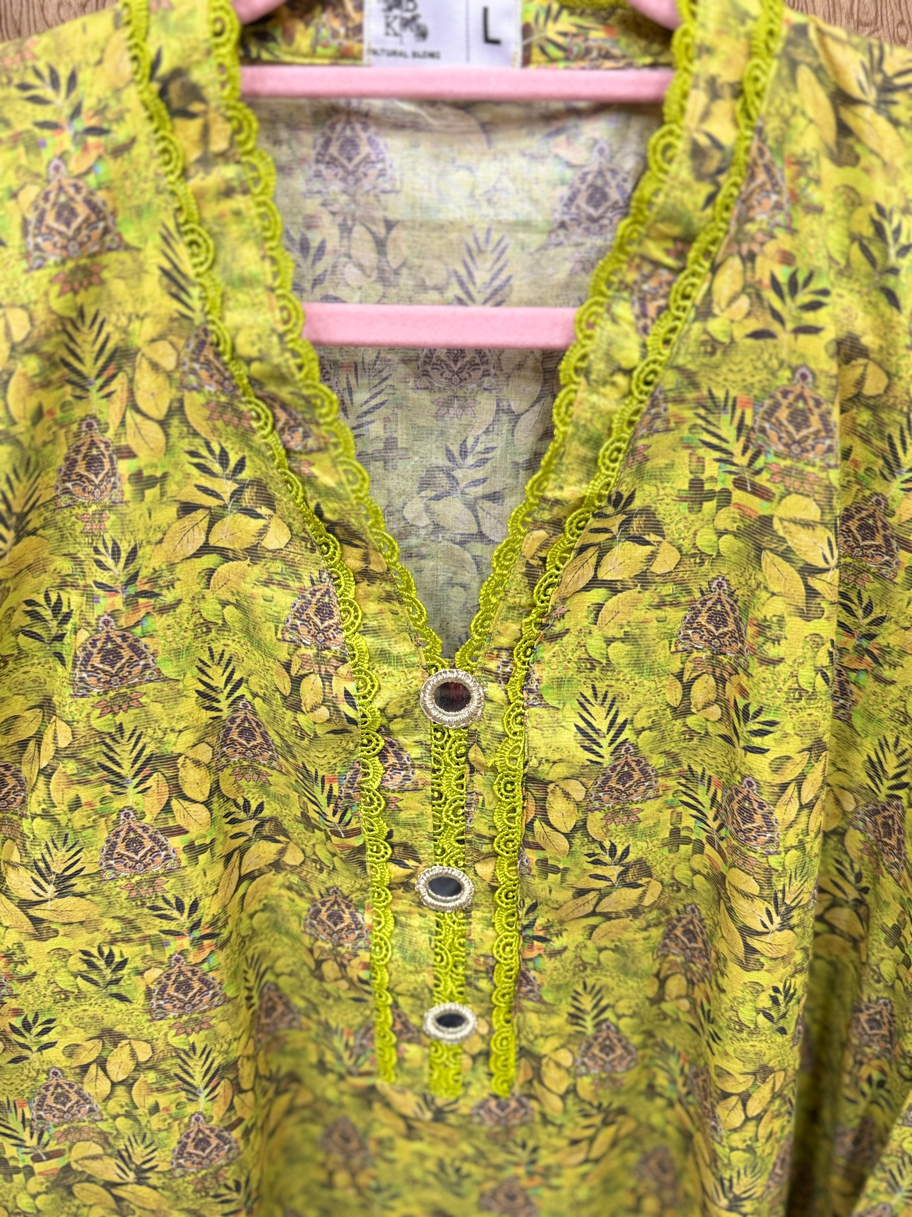 2-Piece stitched lawn co-ord set