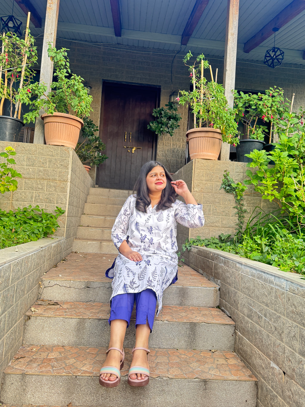 2-piece stitched lawn suit