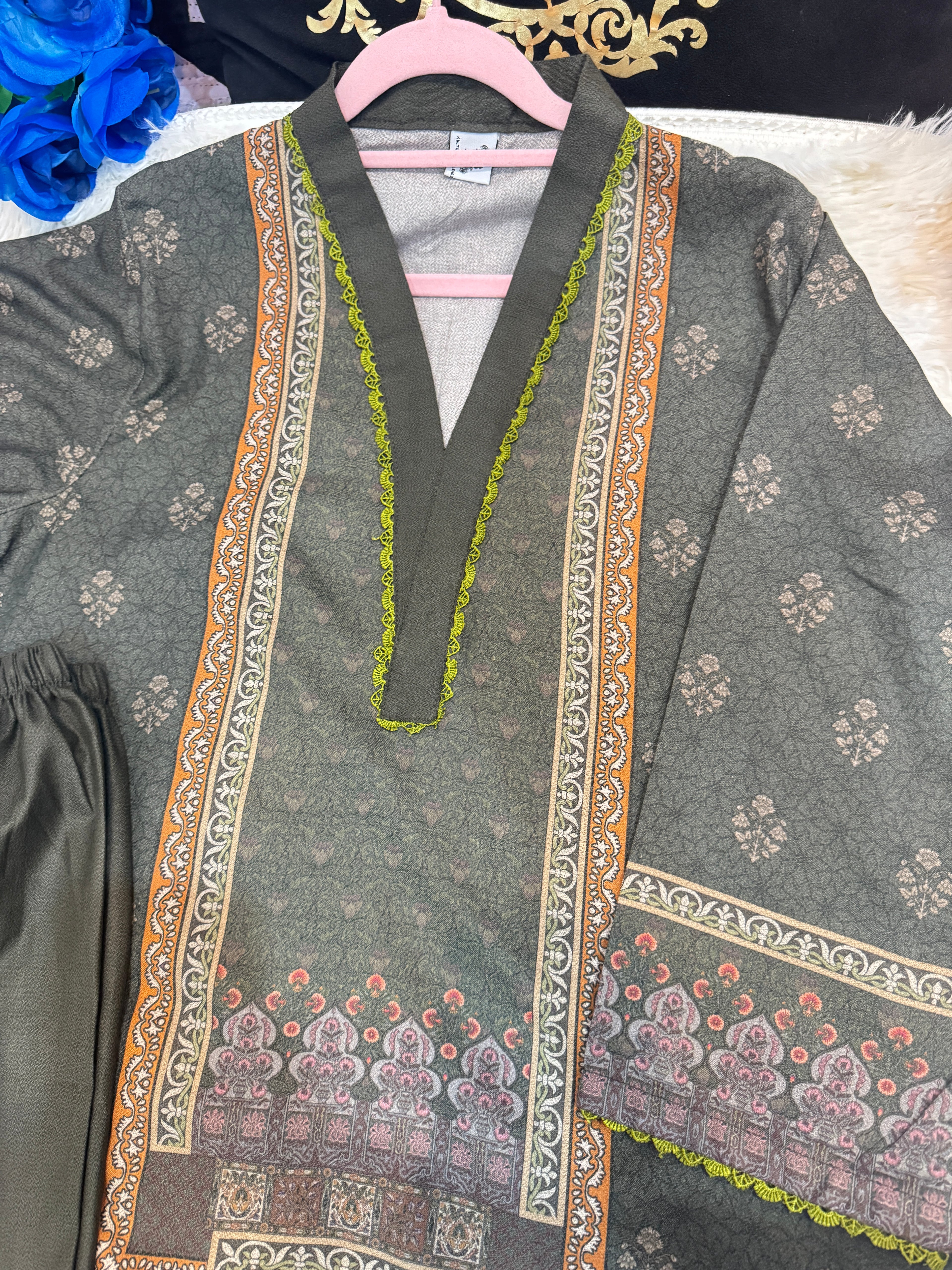 3-Piece Dhanak-Surmaye libas